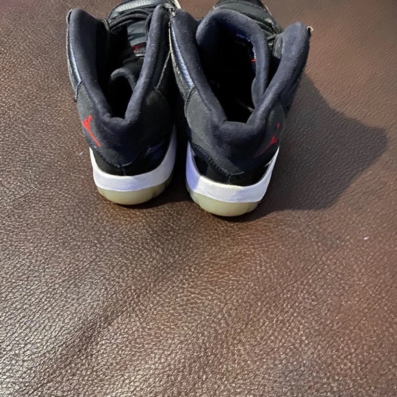 Air Jordan 72-10 11s size 3y - Picture 4 of 5